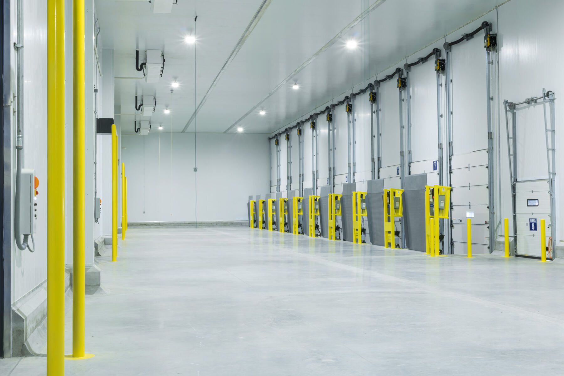 Andén de carga refrigerado de Guangolola Logistics en Villanueva, Cortés